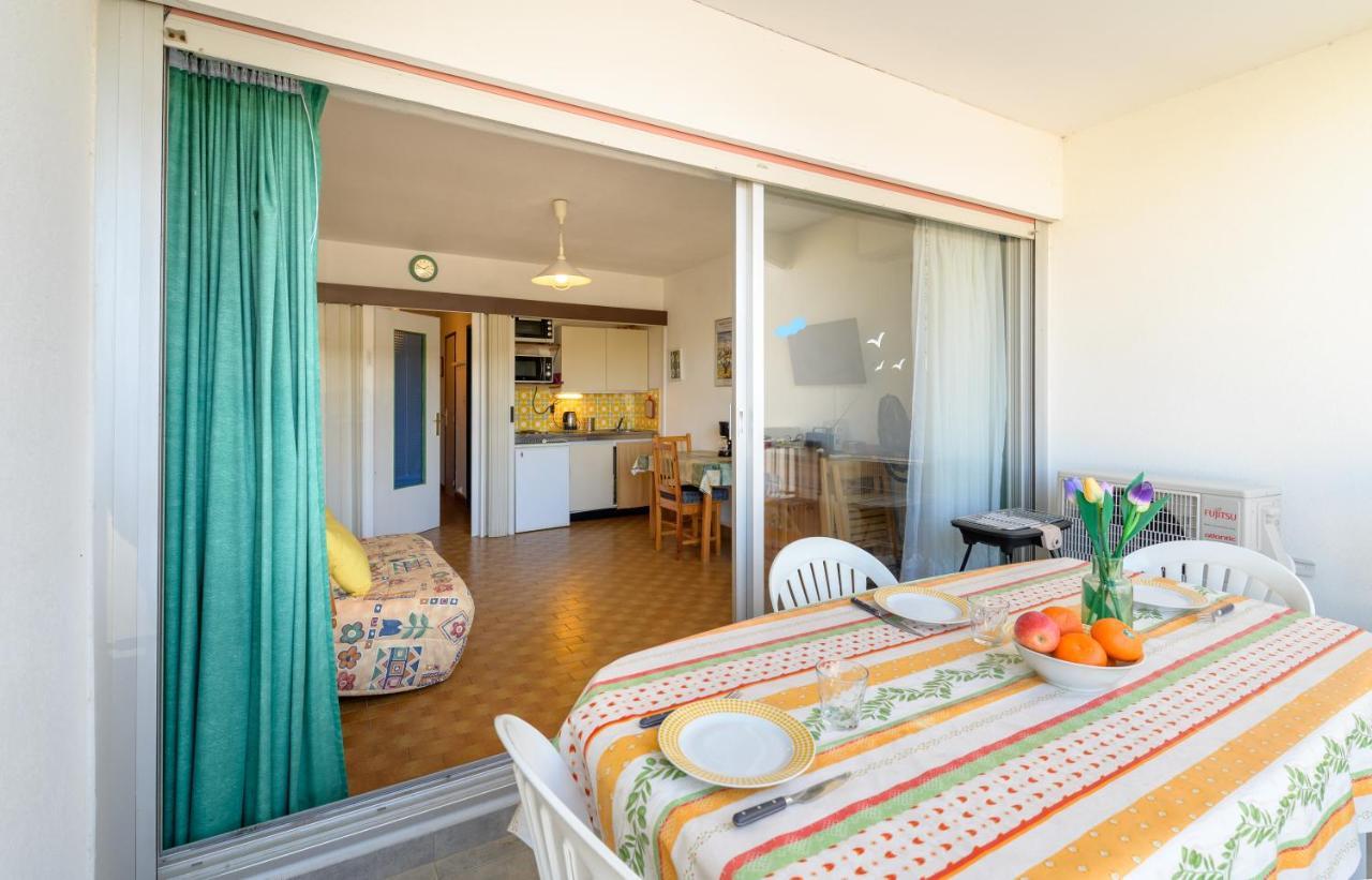 Appartement Donnant Sur Le Port De Plaisance De Port Camargue Et A Proximite Des Plages 르그로뒤후아 외부 사진